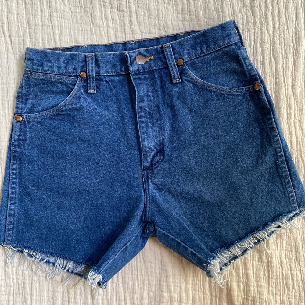 Wrangler High-Waisted Shorts